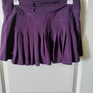 Women's pre-owned Lululemon tennis skirt